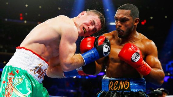 Tureano Johnson, left, defeated Eamonn O'Kane in 2015, but shoulder surgery afterward kept him out of the ring until March