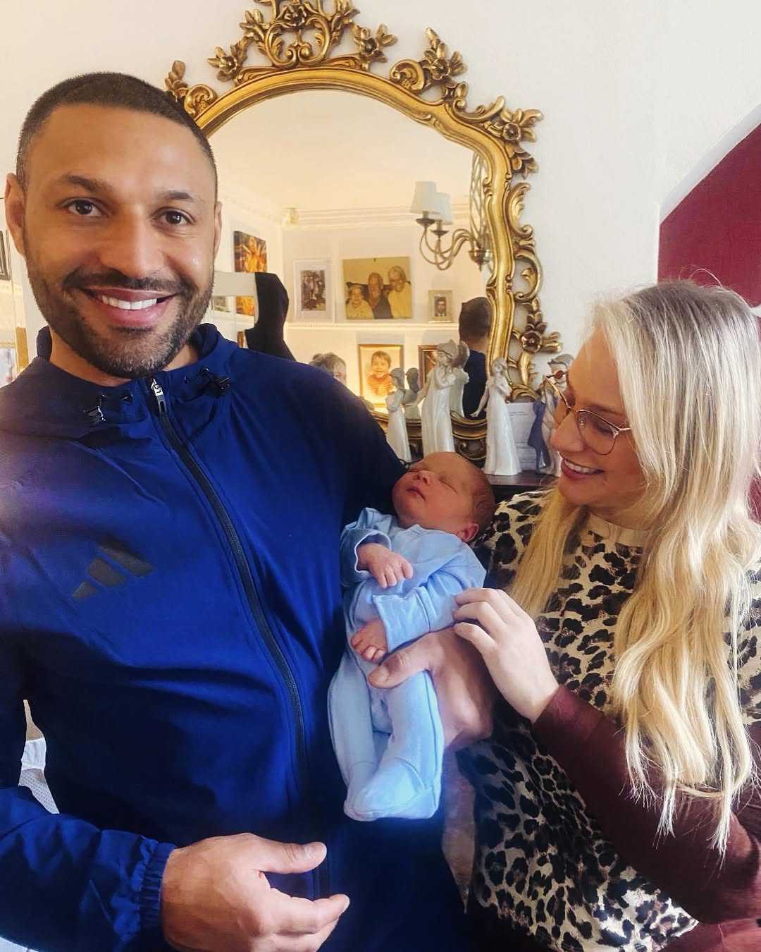 Kell Brook et Ebony Bridges avec leur fils Ezerra Ray Brook