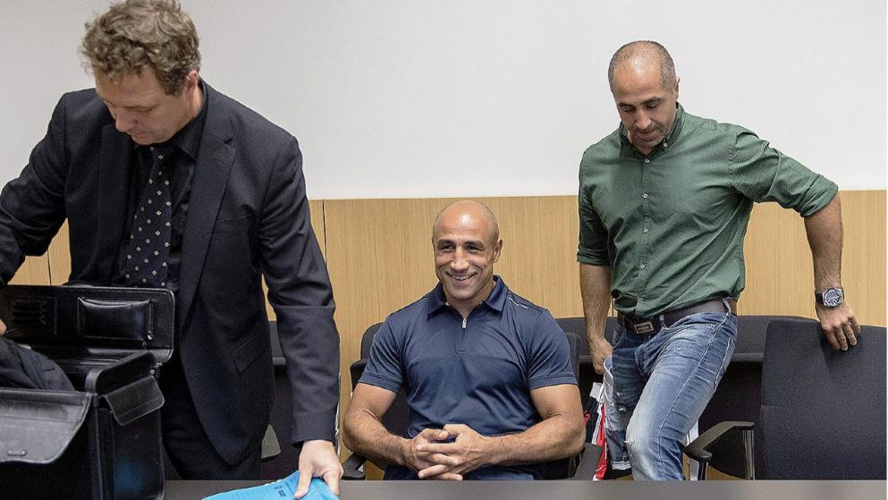 Zum Verwechseln ähnlich: Box-Champ Arthur Abraham (l.) und sein Bruder Alexander