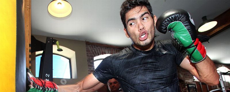 Super middleweight titleholder Gilberto Ramirez is ready to get back in the ring after a year off with a hand injury