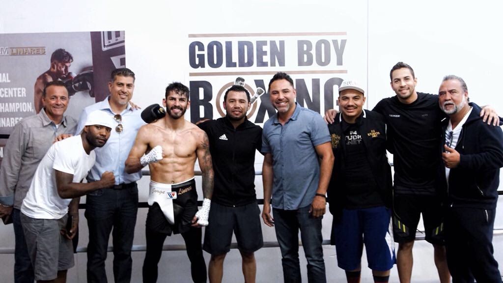 Jorge Linares with his team 10 days before the battle with Vasily Lomachenko