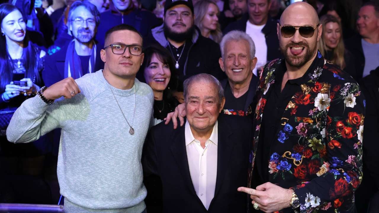 Oleksandr Usyk, Bob Arum y Tyson Fury