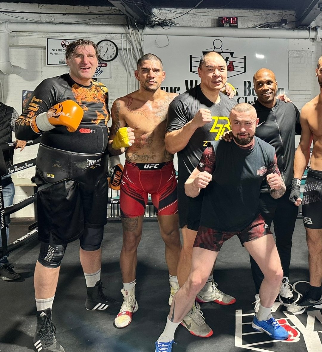 Mariusz Wach after sparring with Zhang Zhilei