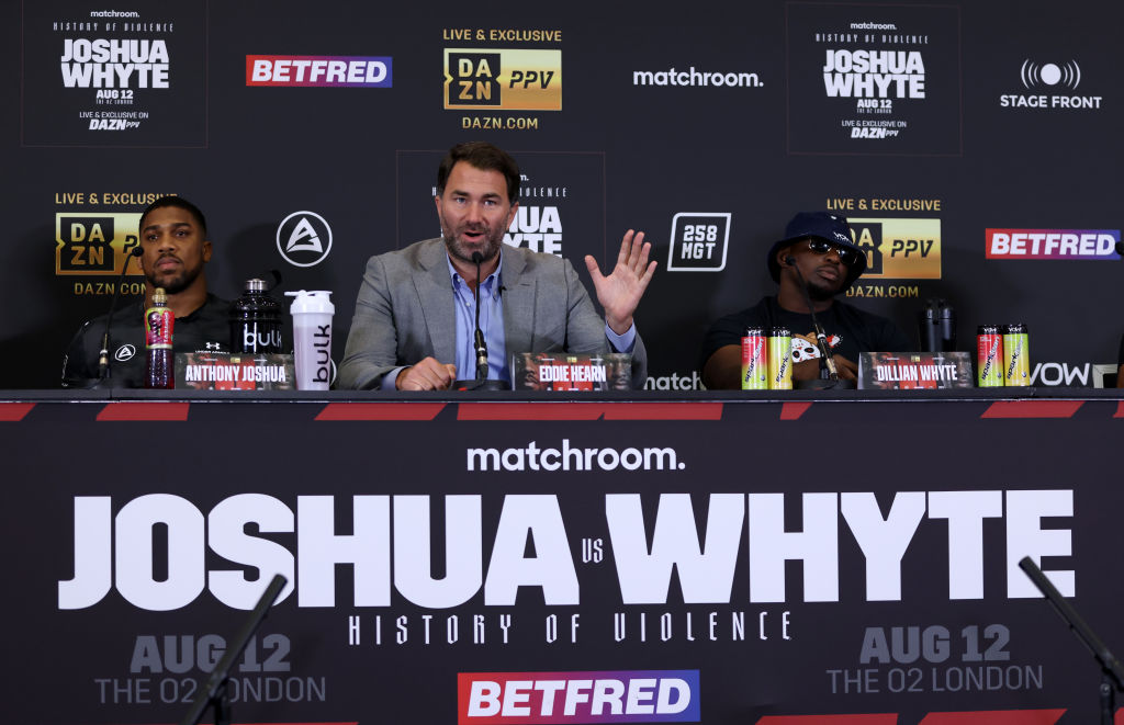 Anthony Joshua, Eddie Hearn e Dillian Whyte. Getty Images