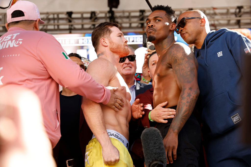 Saul Alvarez - Jermell Charlo