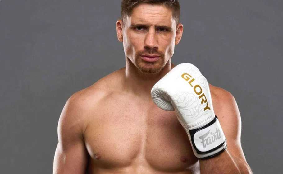 Верхувен пішов з Glory і залишив чемпіонський пояс вакантним