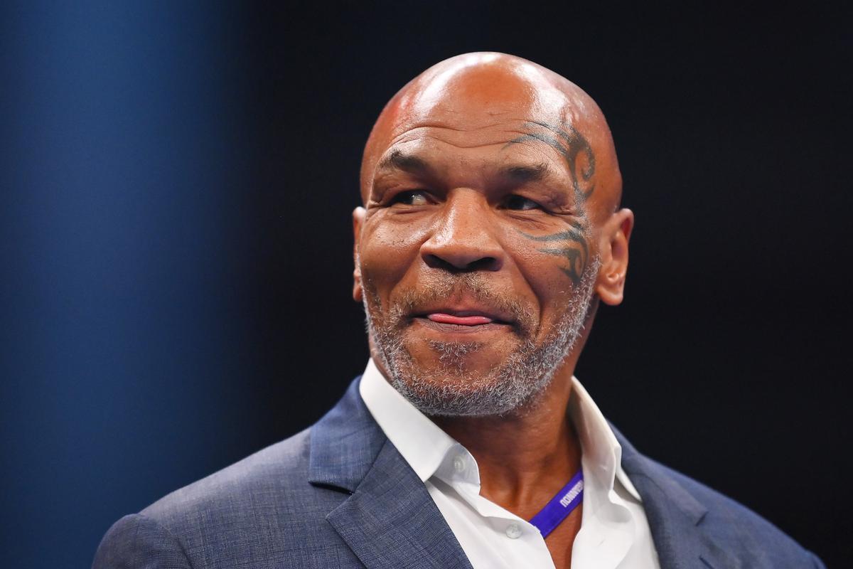 Mike Tyson gegen Floyd Mayweather BoxLegende spekuliert, wer gewinnen
