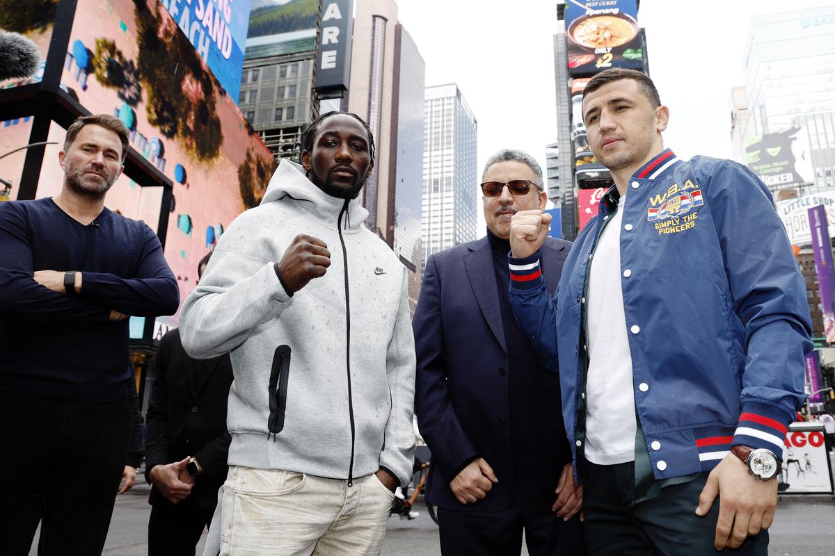 Terence Crawford et Israil Madrimov. Getty Images