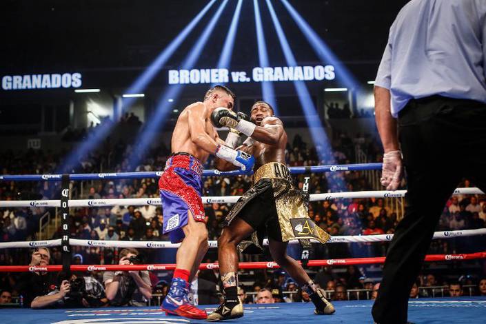 Adrien Broner vs Adrian Granados