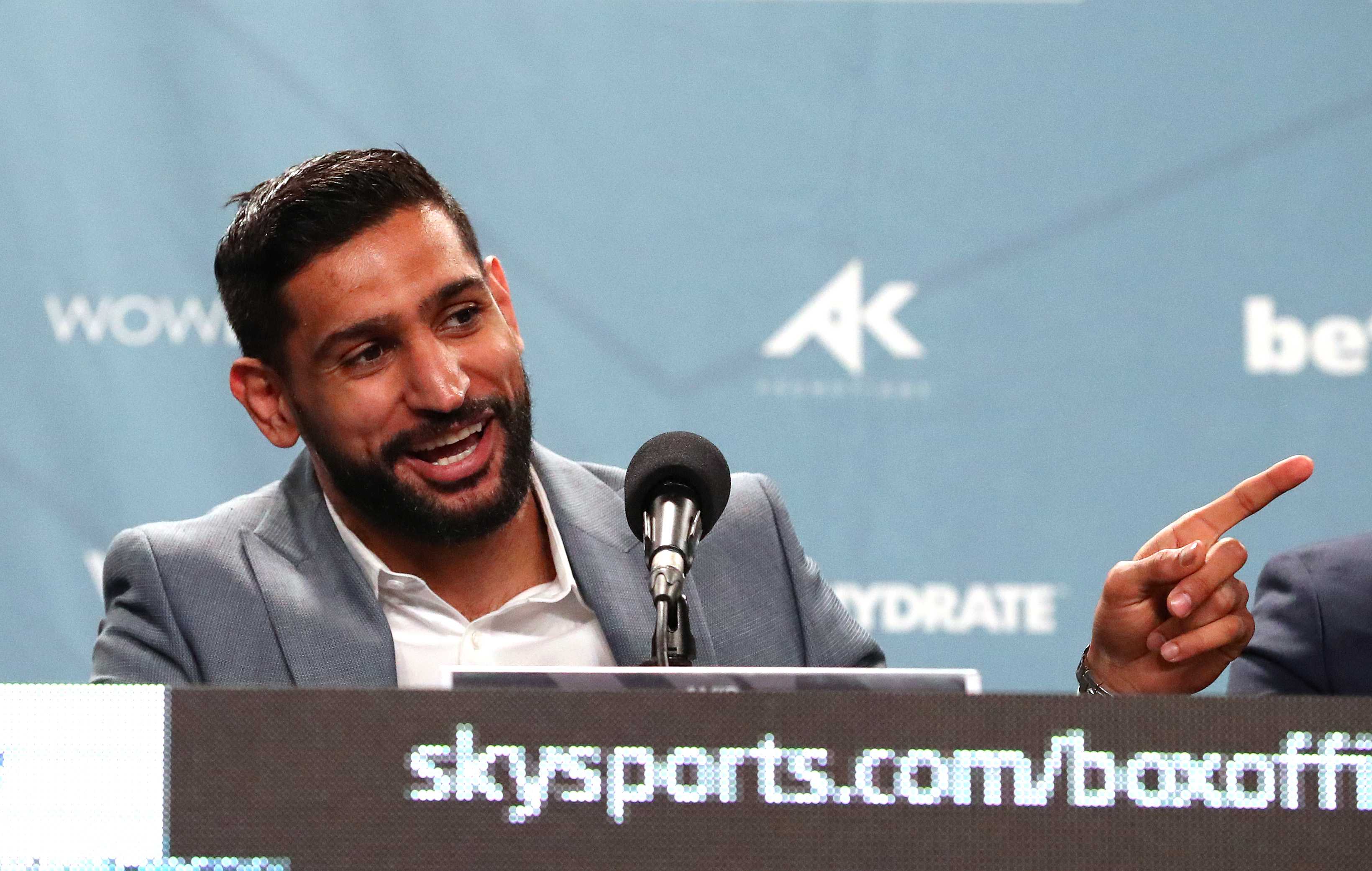 Amir Khan wettet auf eine Niederlage von Alvarez im Kampf gegen Crawford