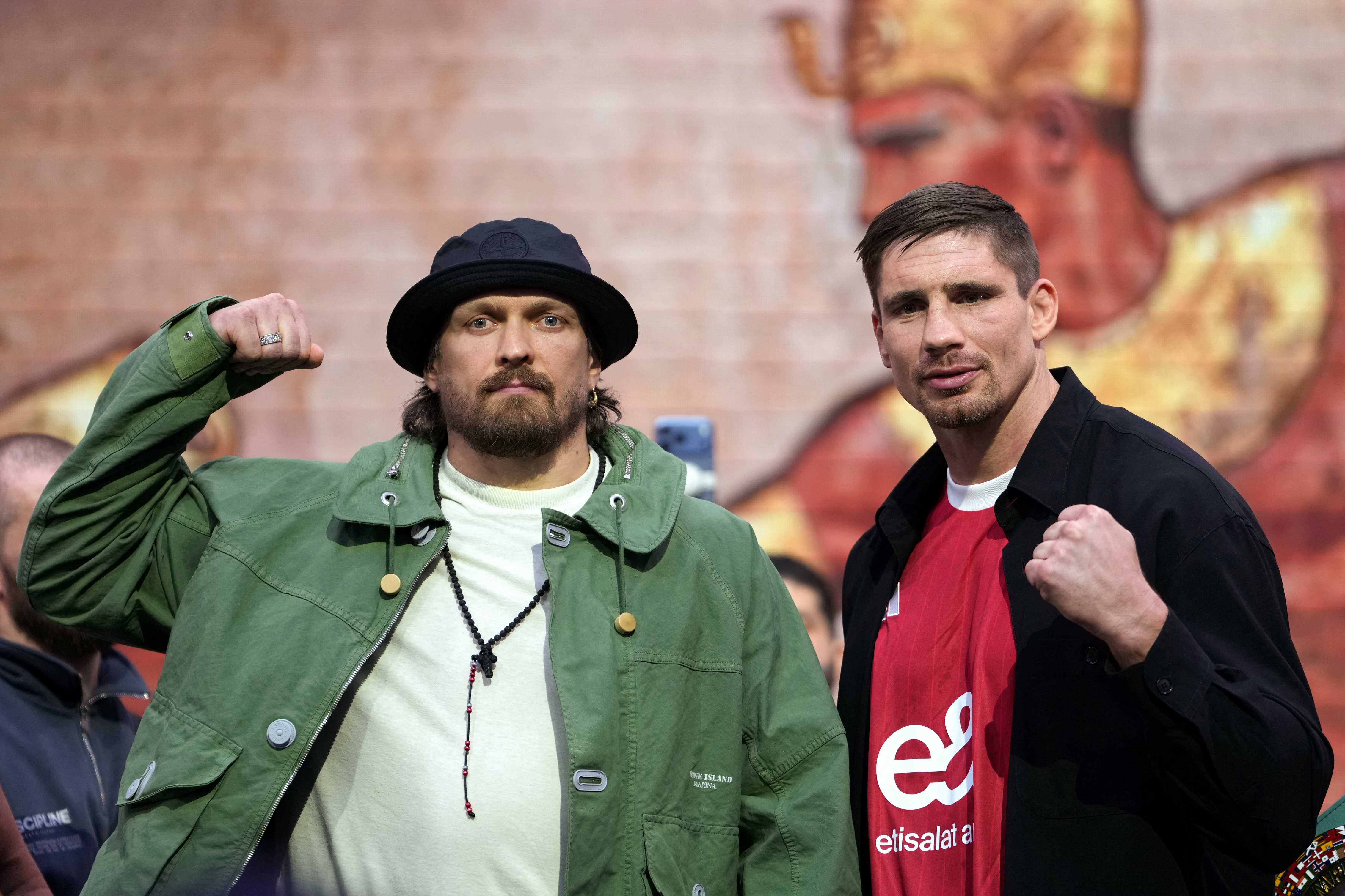 Oleksandr Usyk and Rico Verhoeven. Getty Images
