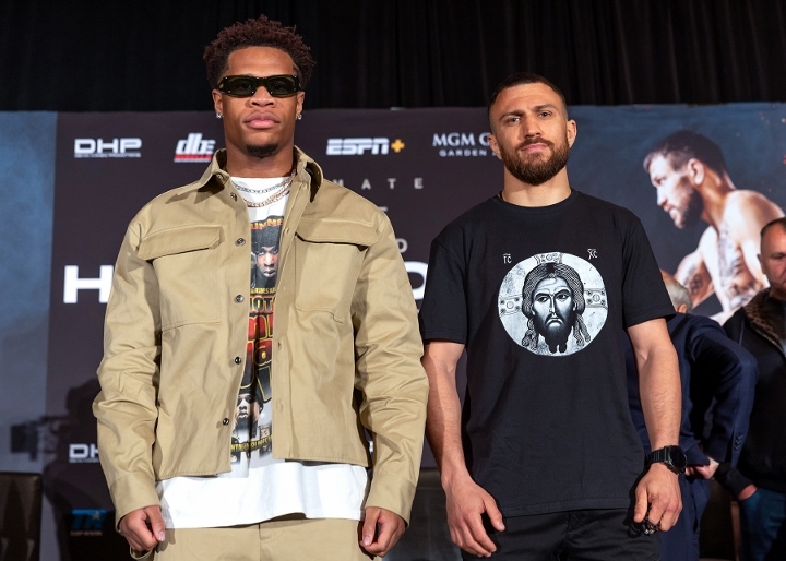 Devin Haney und Vasily Lomachenko. Foto - Mikey Williams